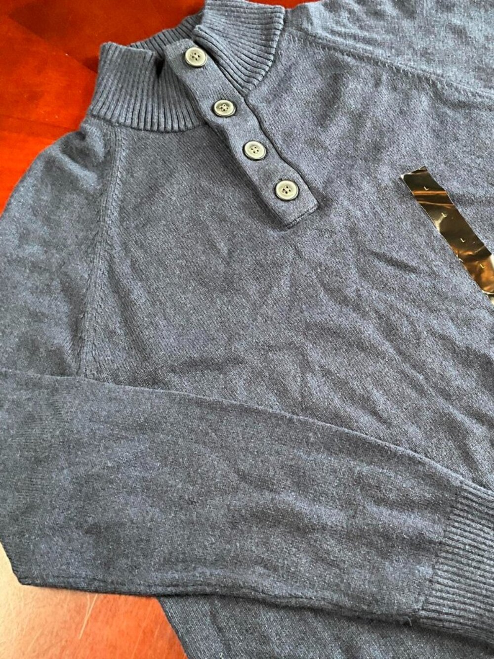 NWTs Mens Banana Republic Navy Henley Mock Neck Long Sleeve Sweater (Large)